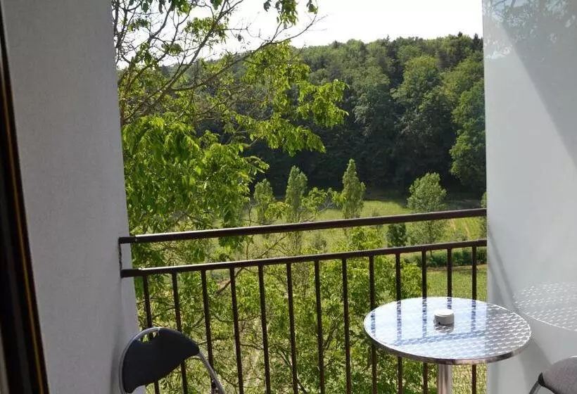 ペンション Gästehaus Waldblick