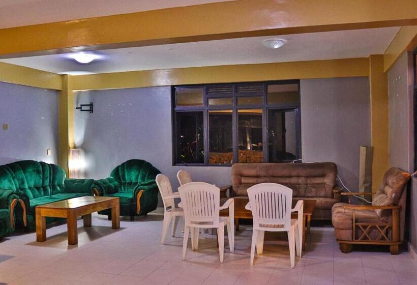 پانسیون Mpeta House