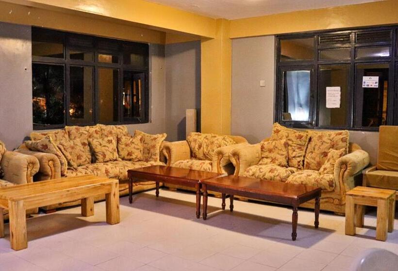 پانسیون Mpeta House