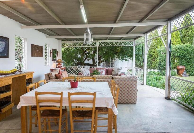 Пансион Silver Linings Guesthouse