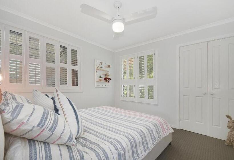 بنسيون Tree Top Oasis