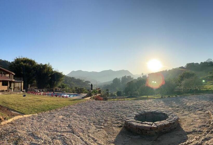 Пансион Vilarejo São Francisco Chalé Serenidade