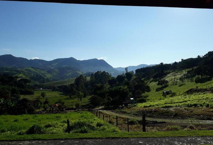 Пансион Vilarejo São Francisco Chalé Serenidade