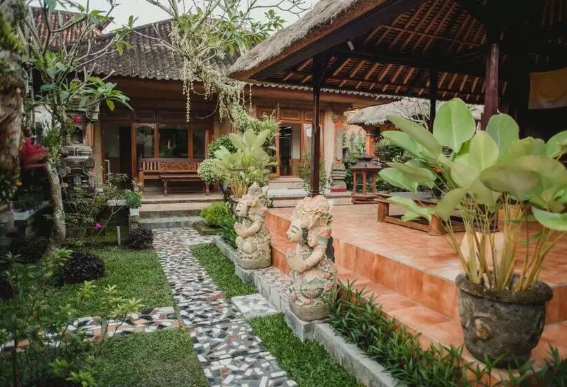 ペンション Wayan Guest House