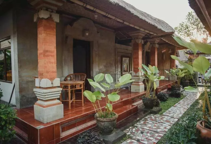 ペンション Wayan Guest House