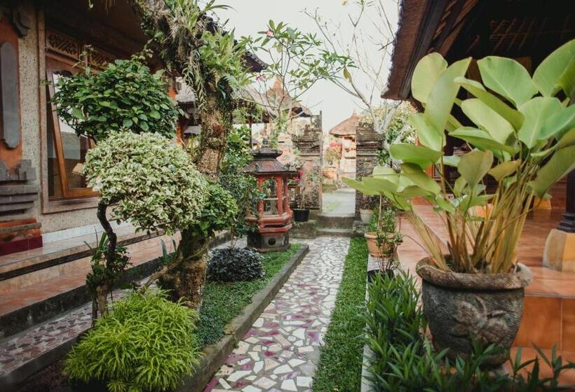 ペンション Wayan Guest House