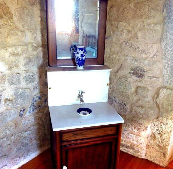 Bed and Breakfast Casa Do Portomeñe