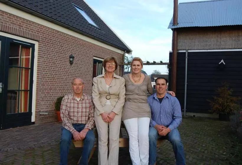 Aamiaismajoitus (B&B) De Willigen Logies