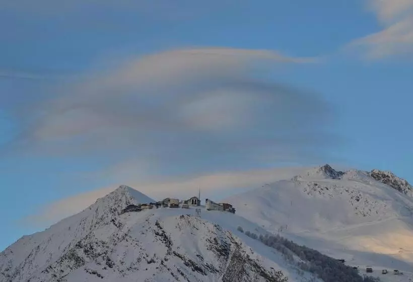 Aamiaismajoitus (B&B) La Bergerie 1700