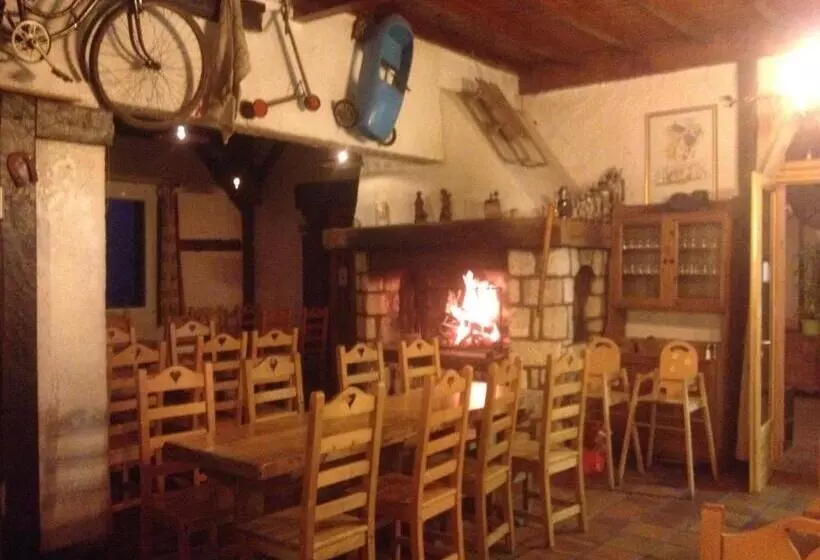 Aamiaismajoitus (B&B) La Bergerie 1700