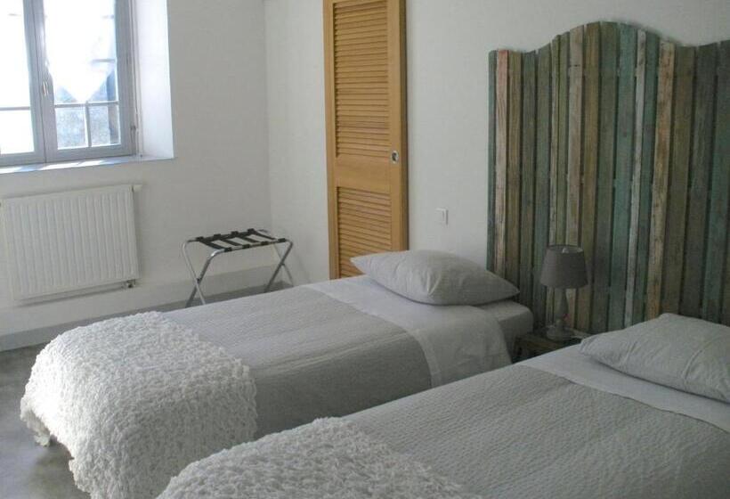 تختخواب و صبحانه La Jumelière Laval Nord