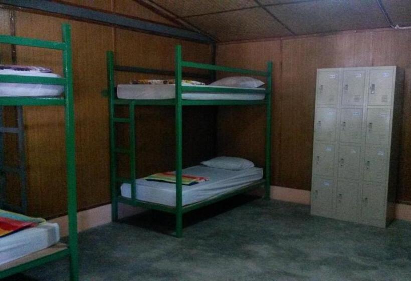 Chill Chill Long Beach Hostel