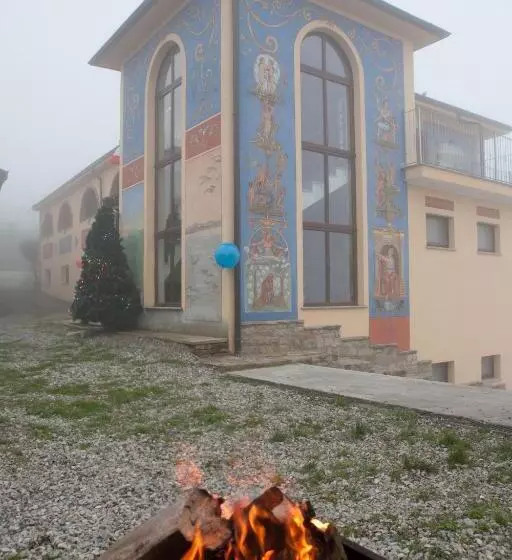 Hotelli Agriturismo Il Volo