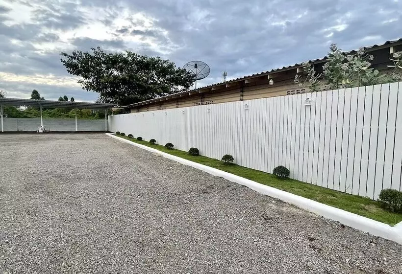 ホテル Chanmuang Resort