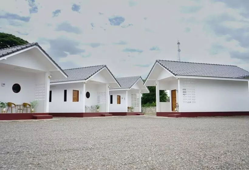 ホテル Chanmuang Resort