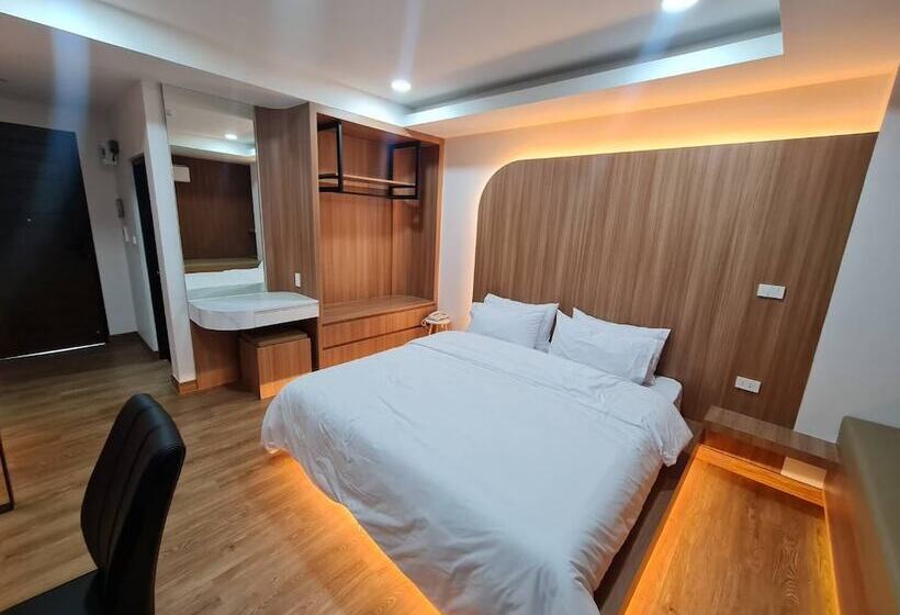 בית מלון כפרי Chom Chiangrai