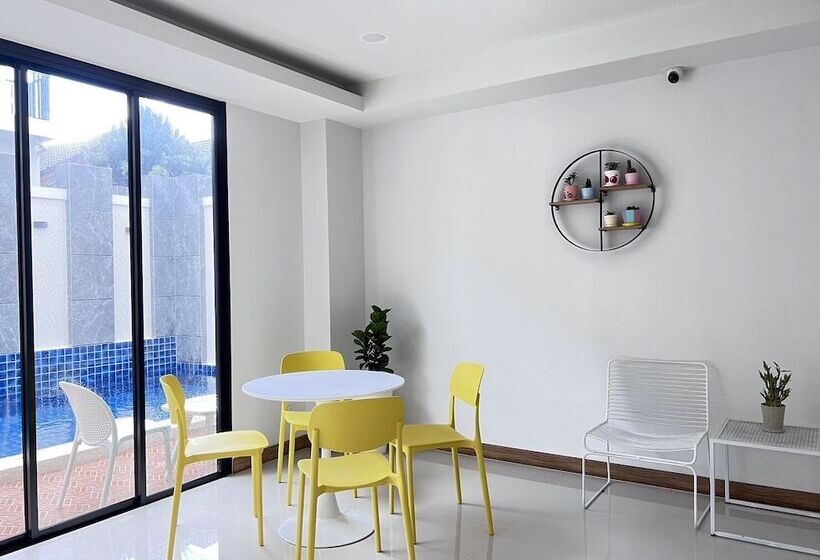 בית מלון כפרי Chom Chiangrai