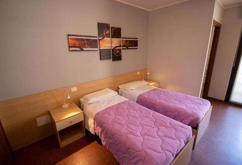 Отель Del Boschetto