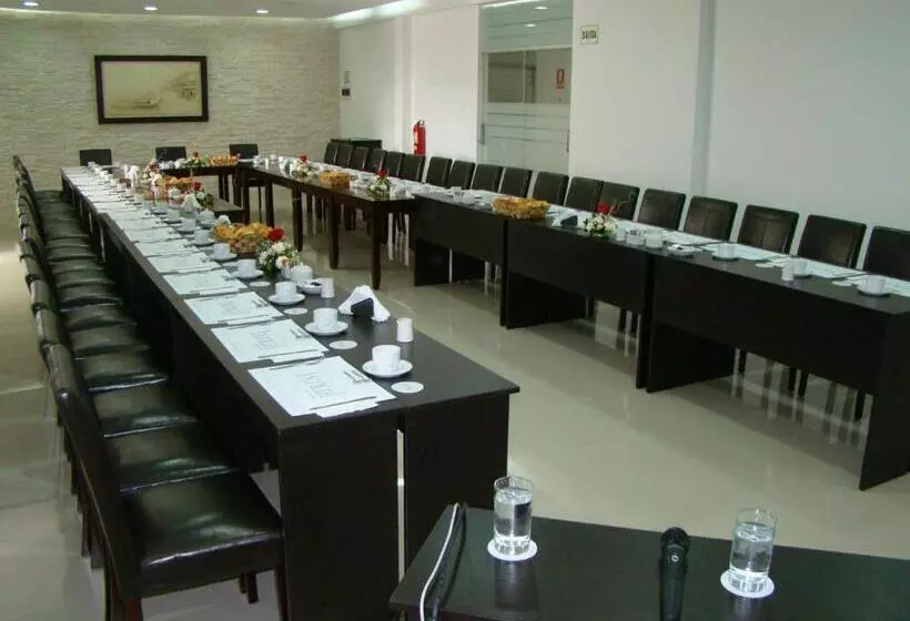 هتل Ixnuk Class