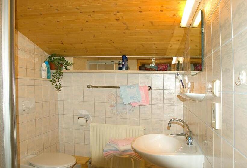 ホテル Kinder Bauernhof Ederbauer