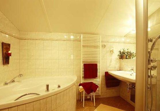 ホテル Kinder Bauernhof Ederbauer