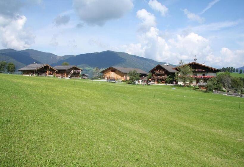 ホテル Kinder Bauernhof Ederbauer