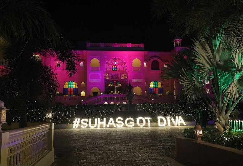 ホテル R Chandras Palace