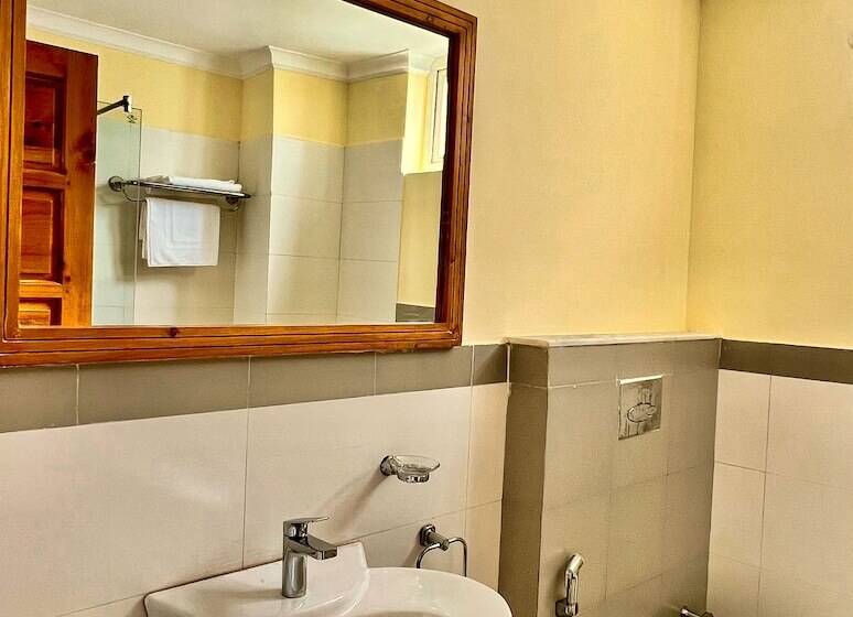 בית מלון כפרי Sumer