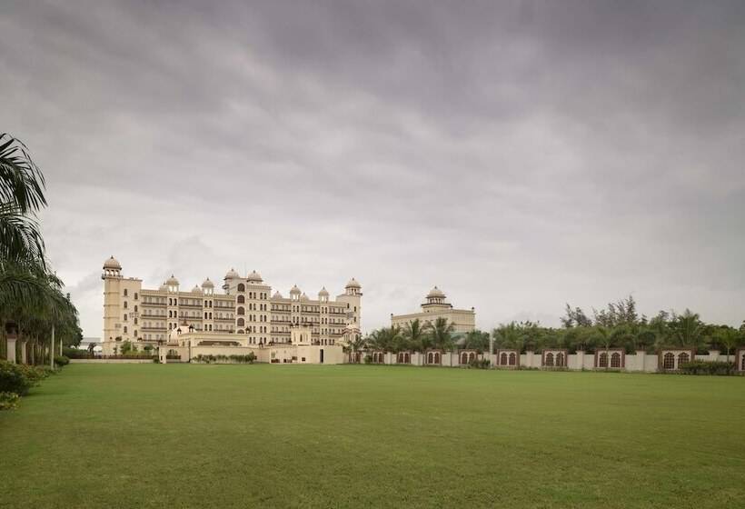 Hotel Uday Palace Navsari, A Member Of Radisson Individuals