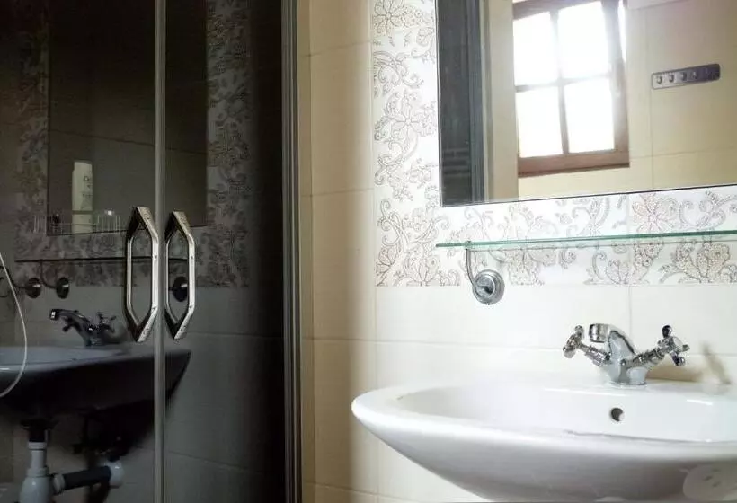 Majatalo Chata Alpina čertov