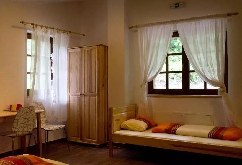 Majatalo Chata Alpina čertov