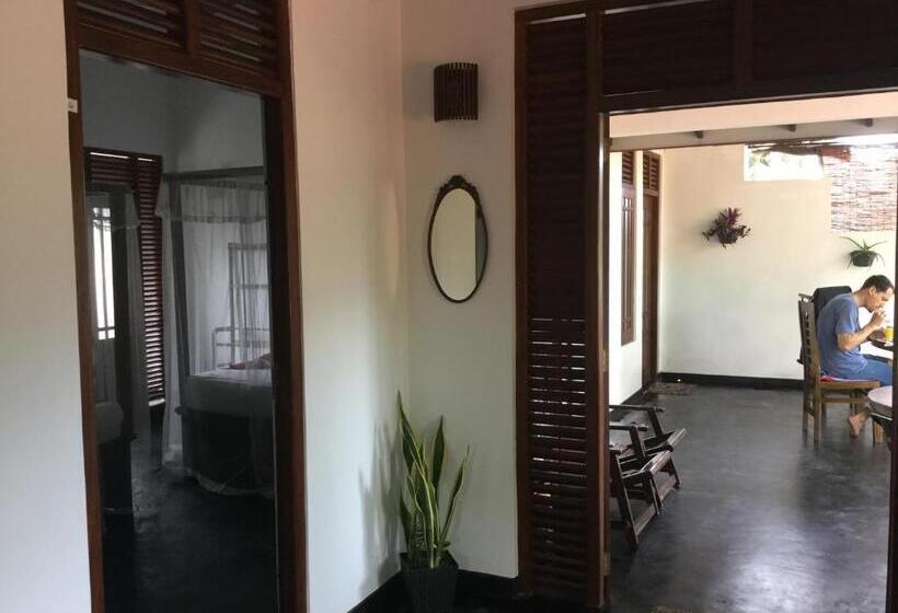 Pension Dew Drop Villa