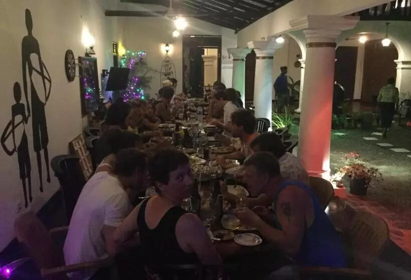 Pensió Dew Drop Villa