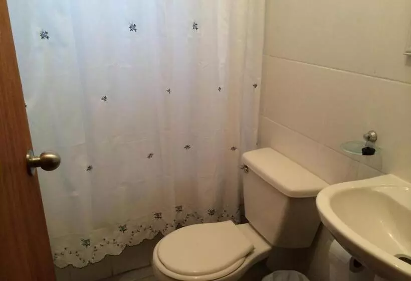 ペンション Hostal Internacional