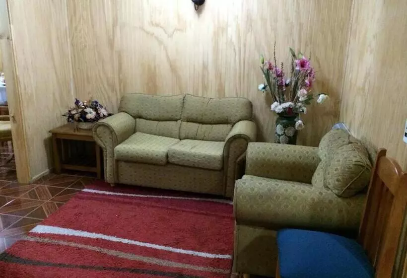 ペンション Hostal Internacional
