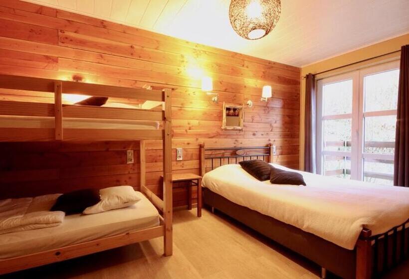 پانسیون La Villa Roannaise