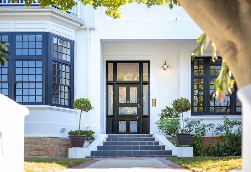 פנסיון One Kensington Boutique