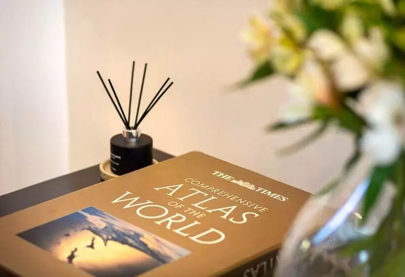 Majatalo One Kensington Boutique