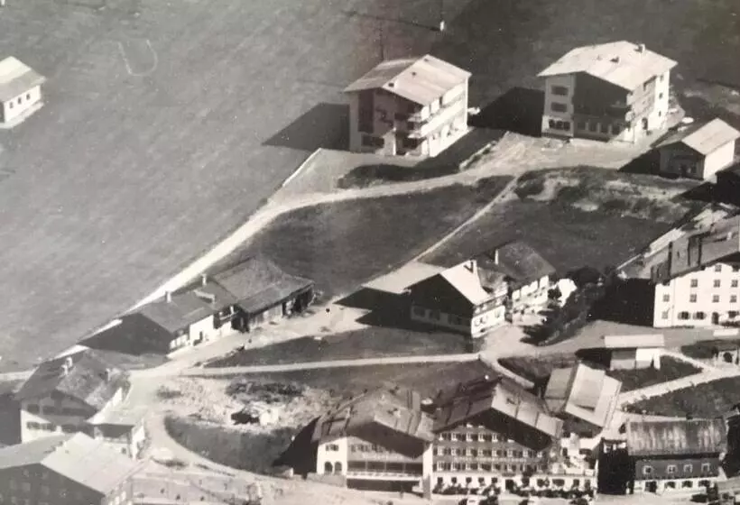 Majatalo Sandbur Das Walserhaus