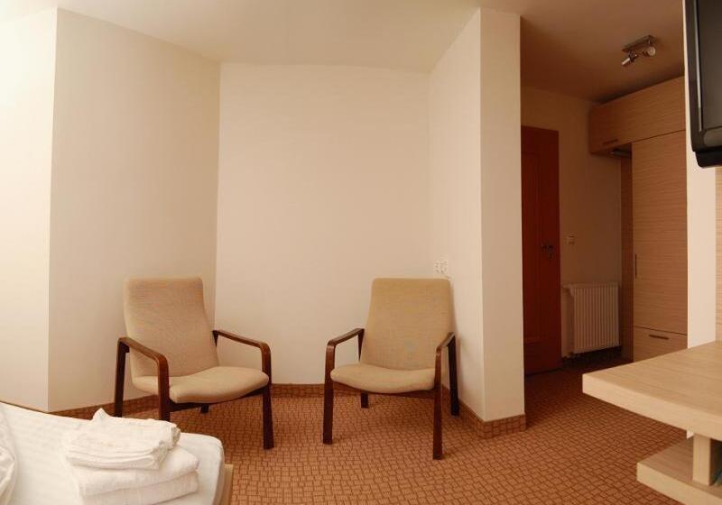 פנסיון Vila Platoul Soarelui