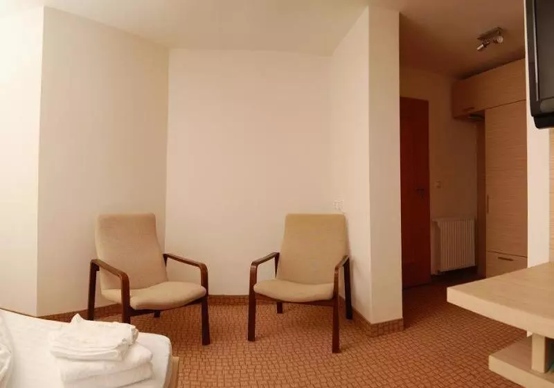 Majatalo Vila Platoul Soarelui