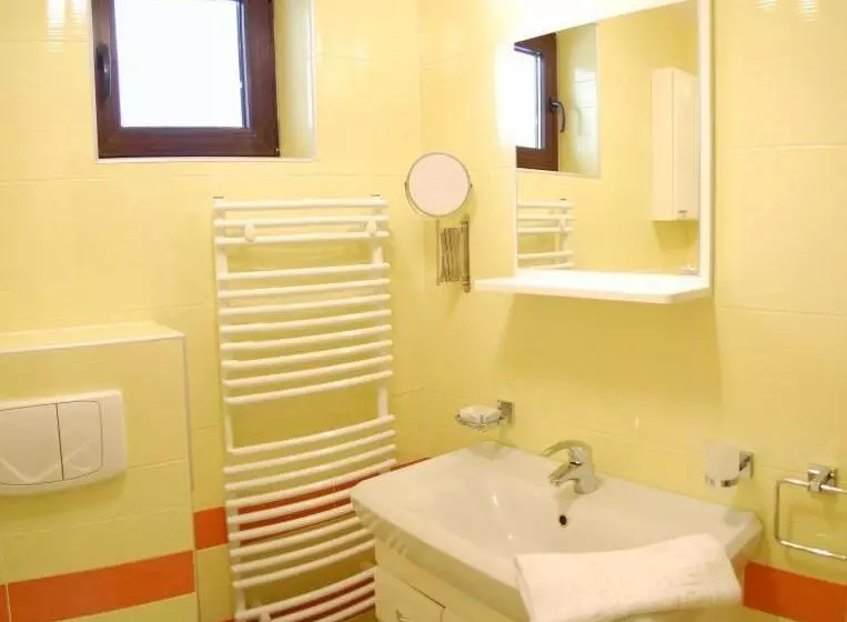 Majatalo Vila Platoul Soarelui