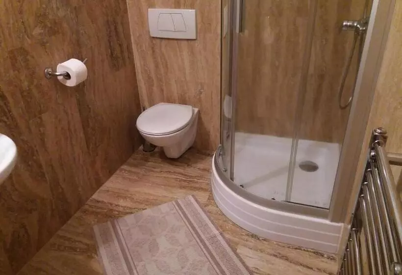 پانسیون Vila Sara/adult Only