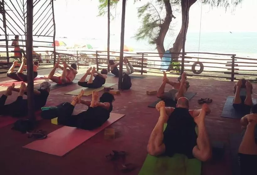 リゾートホテル Drishti Yoga International