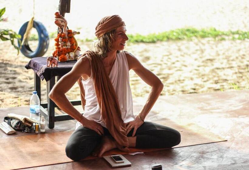 リゾートホテル Drishti Yoga International