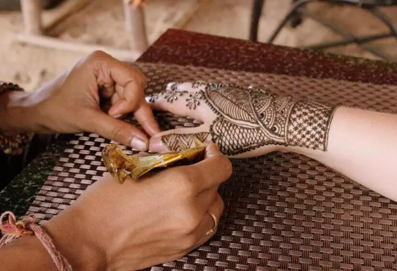 リゾートホテル Drishti Yoga International