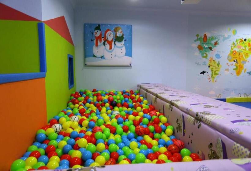 אתר נופש Grand Yazici Ski Hotel & Spa