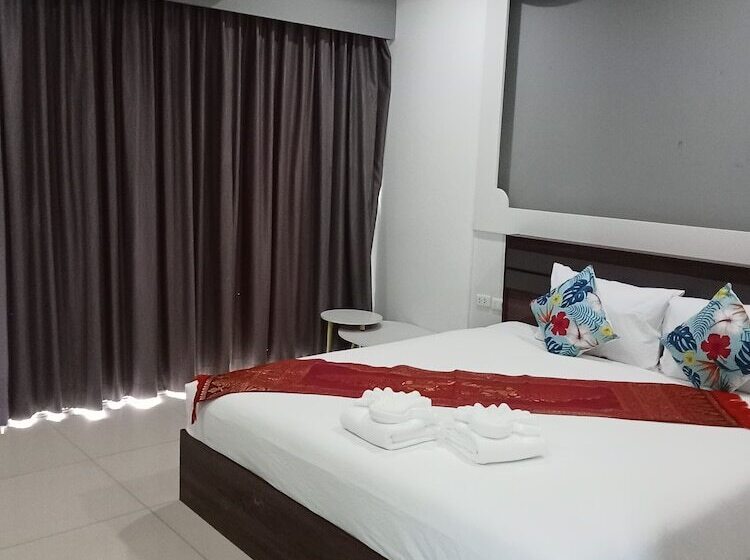 T & C Hotel Patong Beach
