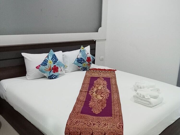 T & C Hotel Patong Beach