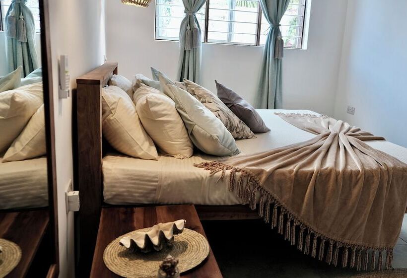 Bed and Breakfast Antares Villa